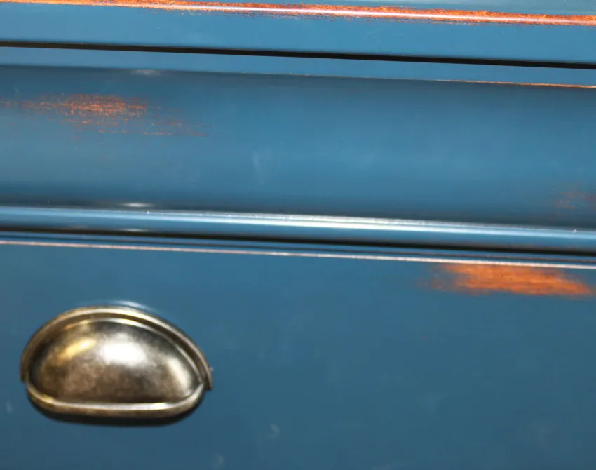 Distressed finish