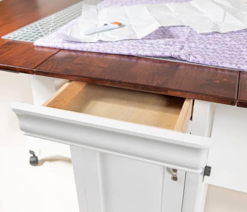 Large crafting table